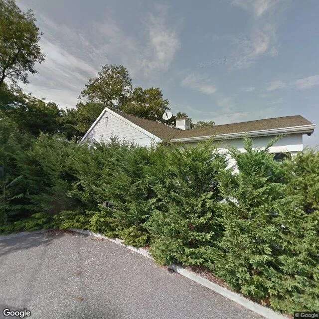 9945 Main Rd, Mattituck, New York 11952