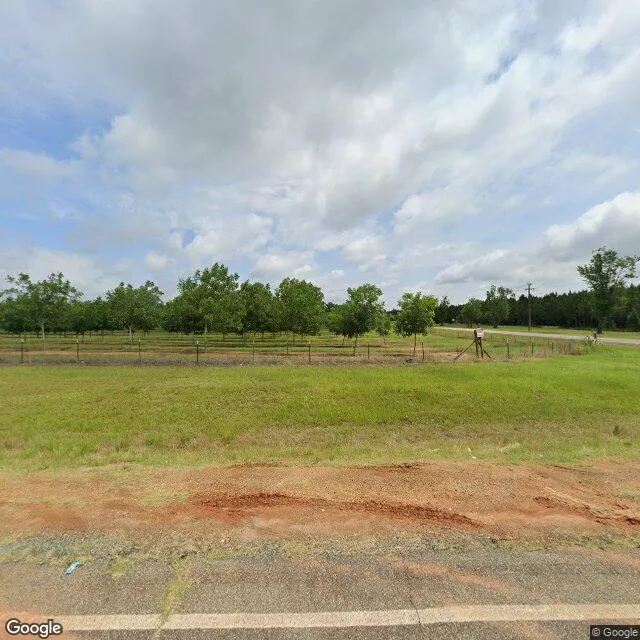 2710 West Oakridge Drive, Albany, Georgia 31701