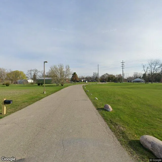 999 W Silver Lake Rd, Fenton, Michigan 48430