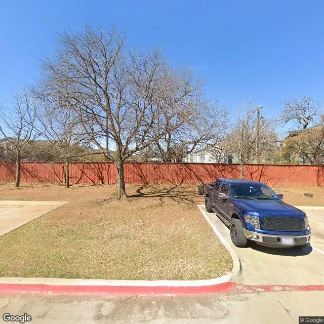 1311 Wet N Wild Way, Arlington, Texas 76011