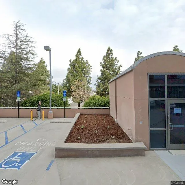 2 MacArthur Pl, Santa Ana, California 92707-5924