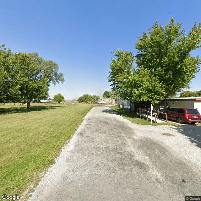 41 Sullivan Park North, Sullivan, Illinois 61951